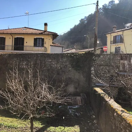 Apartment La Casetta Nel Borgo Tagliacozzo